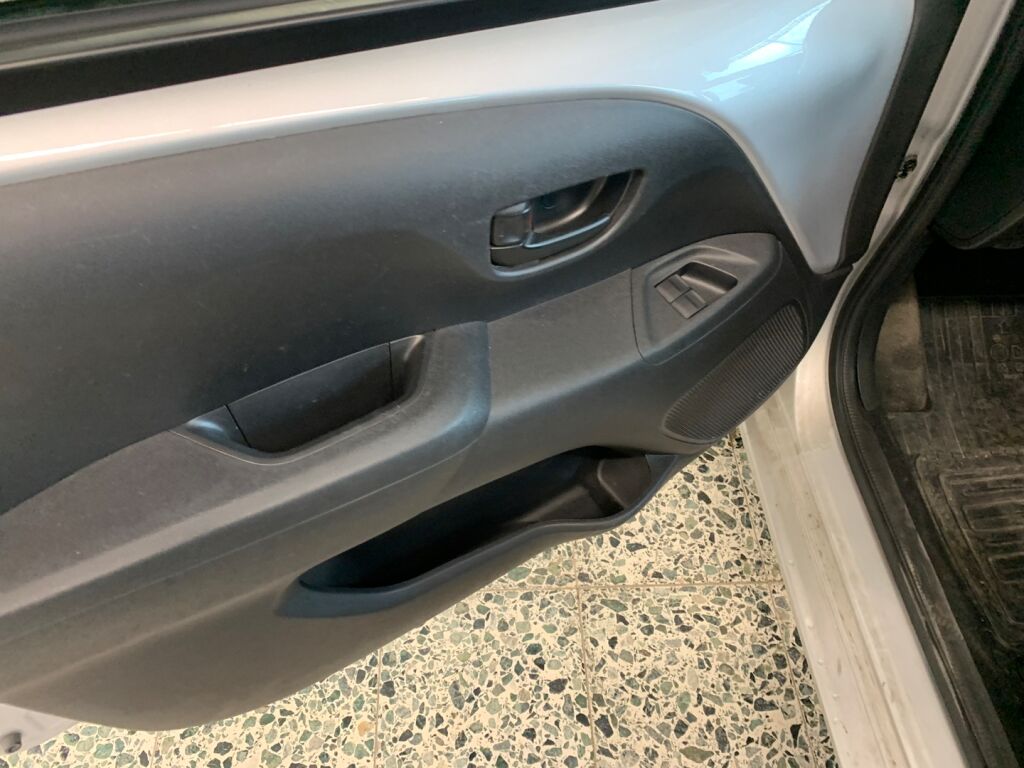 Toyota AYGO 2014 Hopea