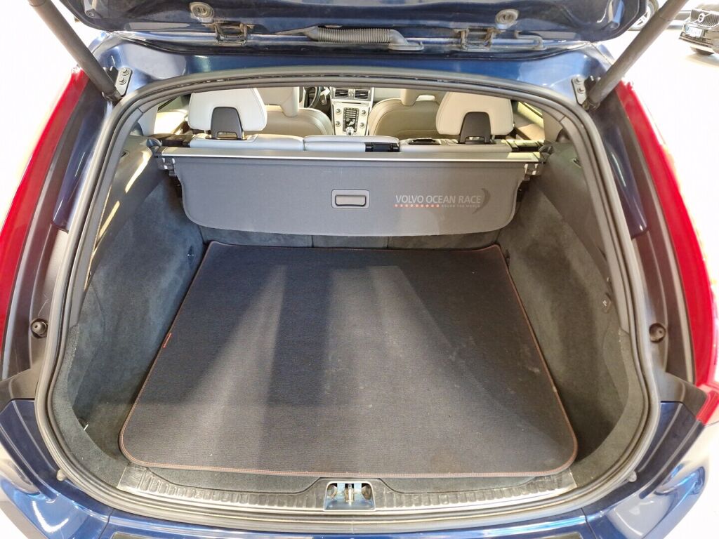 Volvo XC60 2015 Sininen