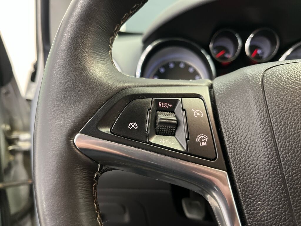 Opel Mokka 2014 Hopea