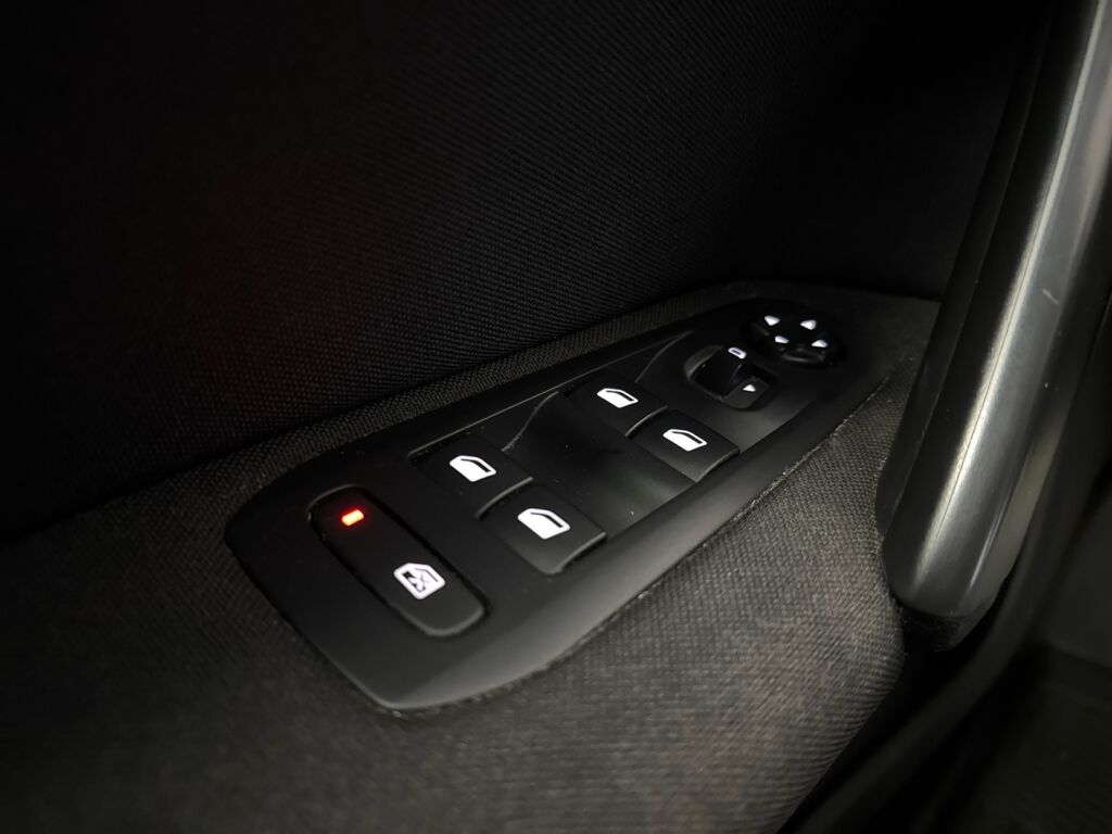 Peugeot 308 2015 Harmaa