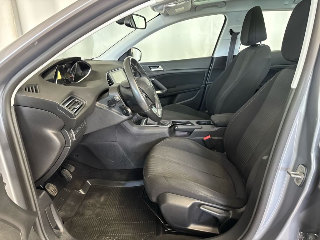 Peugeot 308 2015 Harmaa