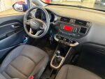 Kia Rio 2015 Sininen