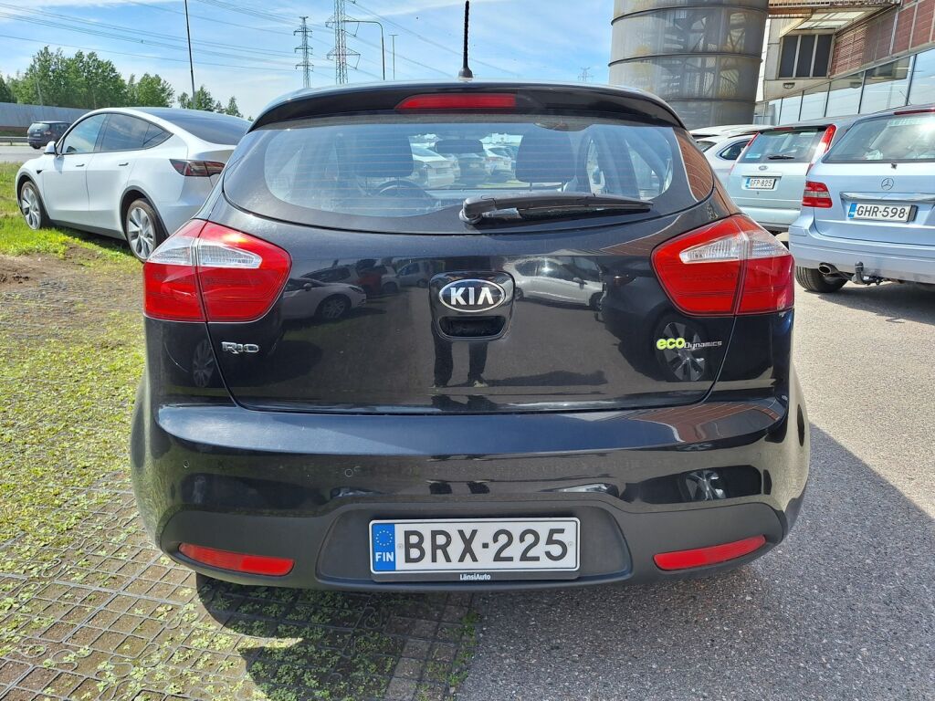 Kia Rio 2014 Musta