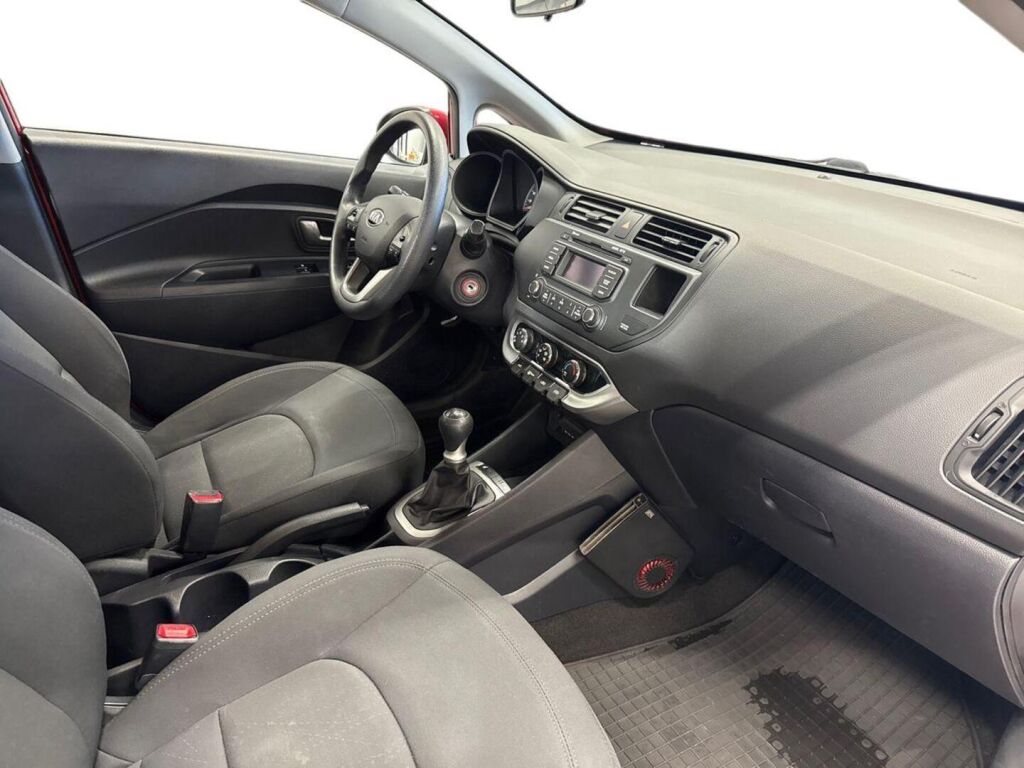 Kia Rio 2014 Punainen