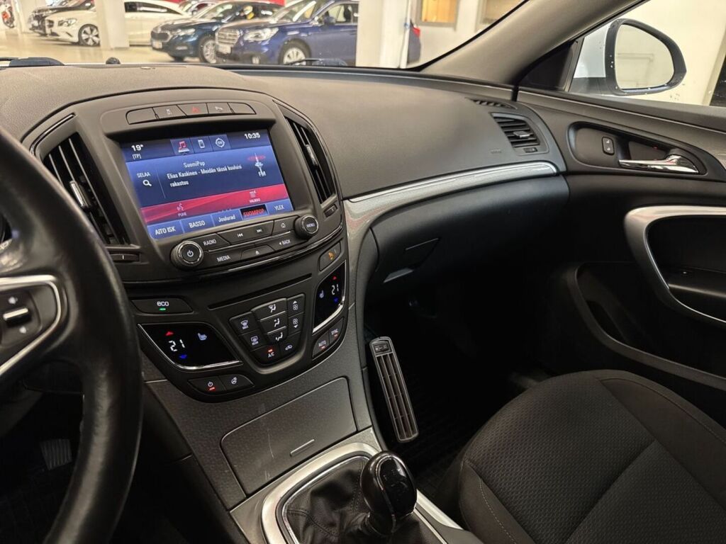 Opel Insignia 2014 Valkoinen