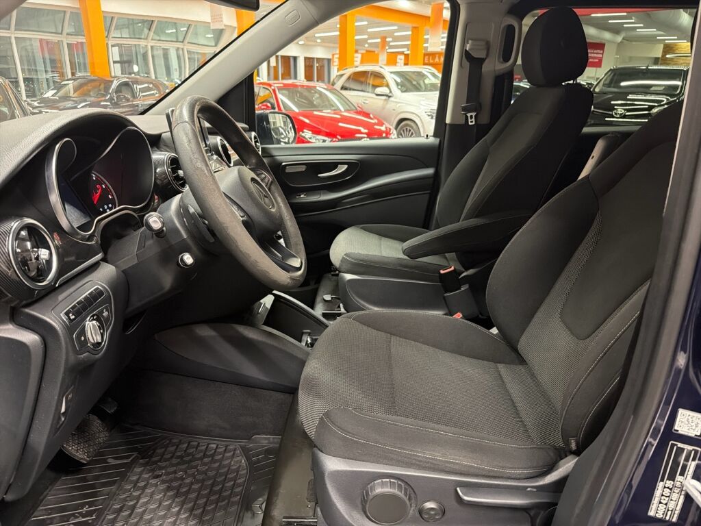 Mercedes-Benz V 2014 Sininen