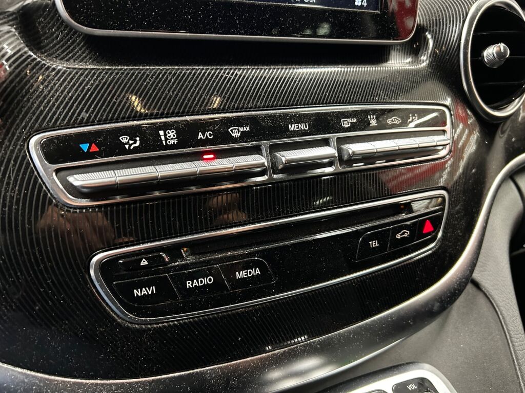 Mercedes-Benz V 2014 Sininen