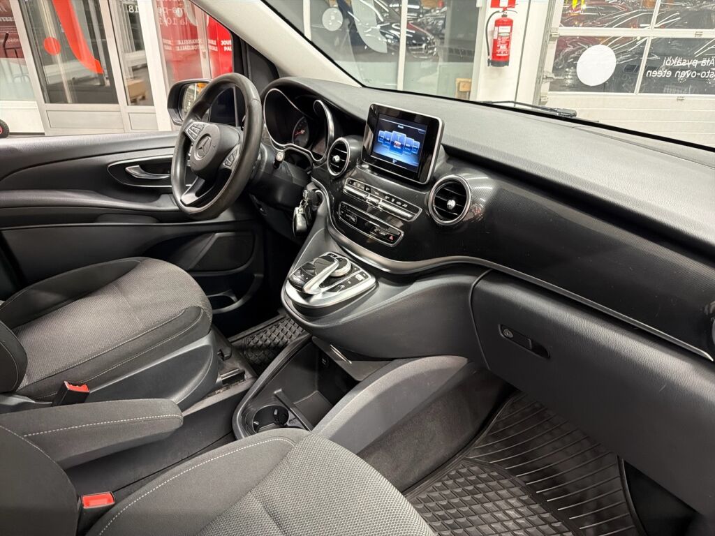 Mercedes-Benz V 2014 Sininen