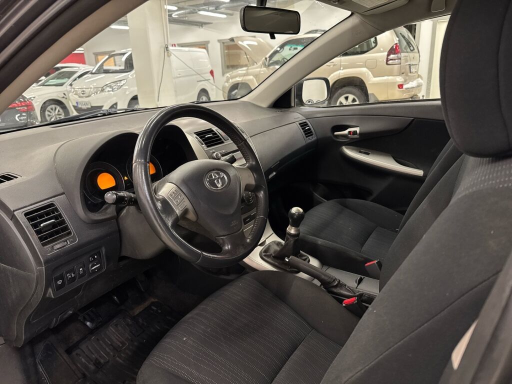 Toyota Corolla 2009 Harmaa