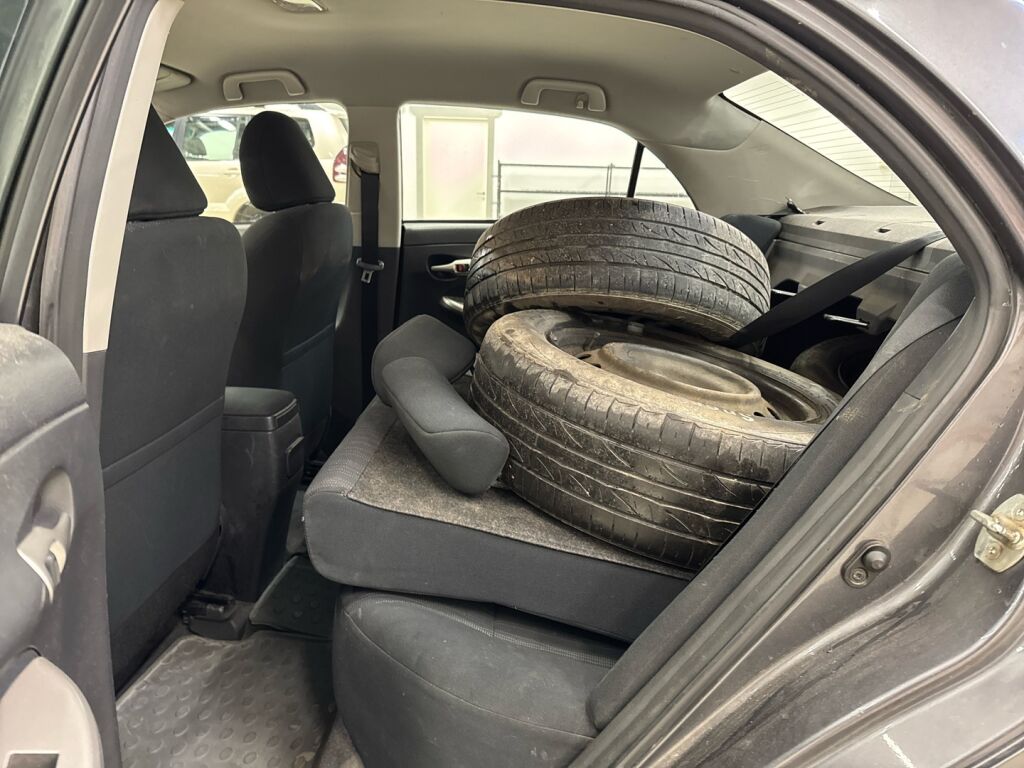 Toyota Corolla 2009 Harmaa