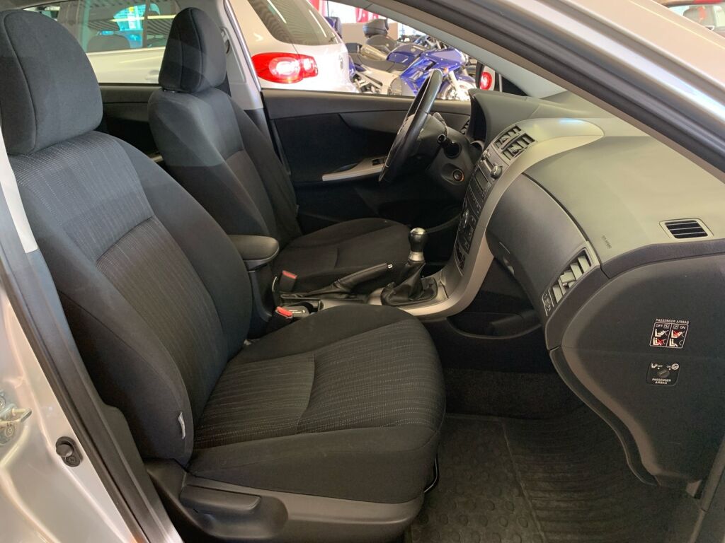 Toyota Corolla 2009 Hopea