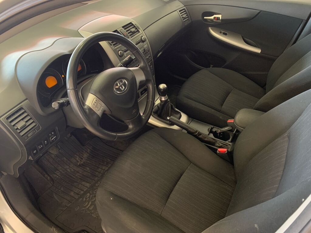 Toyota Corolla 2009 Hopea