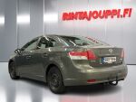 Toyota Avensis 2010 Vihreä