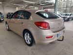 Chevrolet Cruze 2012 Ruskea (beige)
