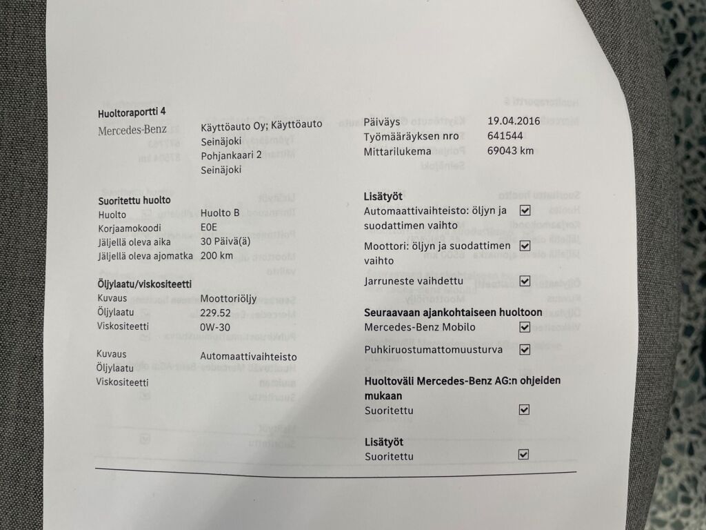 Mercedes-Benz E 2012 Harmaa