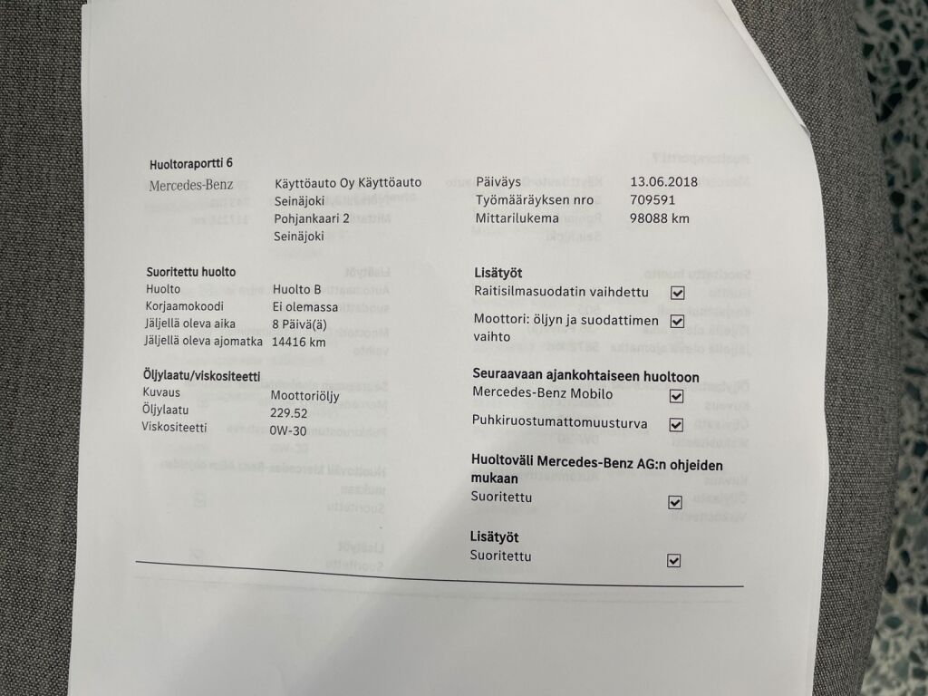 Mercedes-Benz E 2012 Harmaa