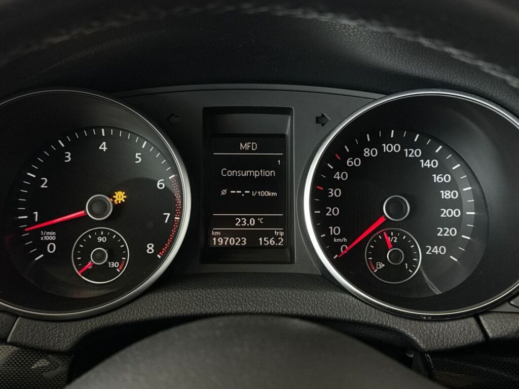 Volkswagen Golf 2012 Hopea