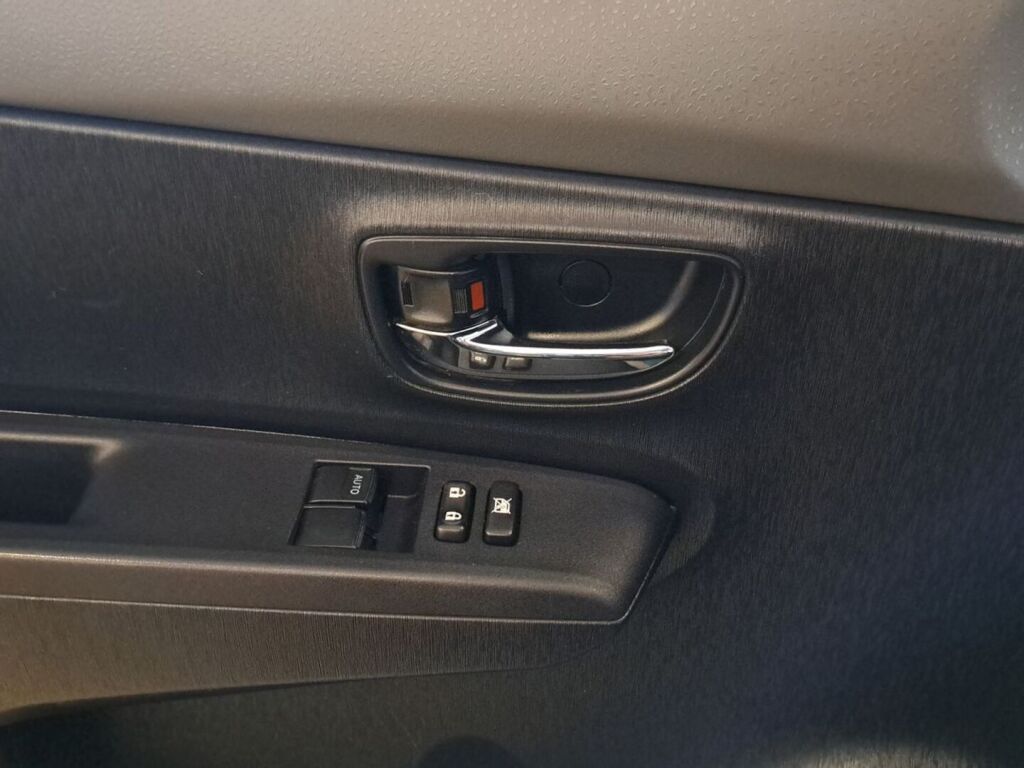 Toyota Yaris 2012 Turkoosi