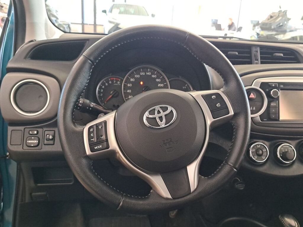 Toyota Yaris 2012 Turkoosi