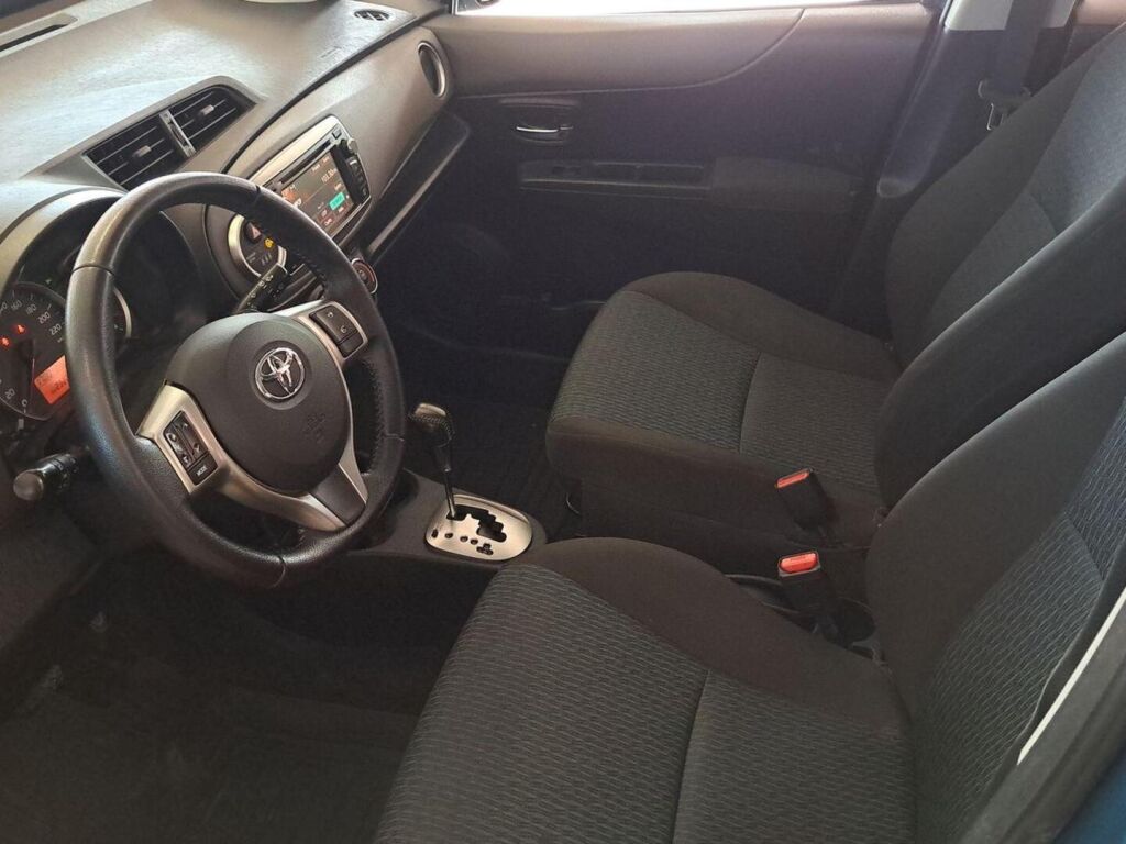 Toyota Yaris 2012 Turkoosi