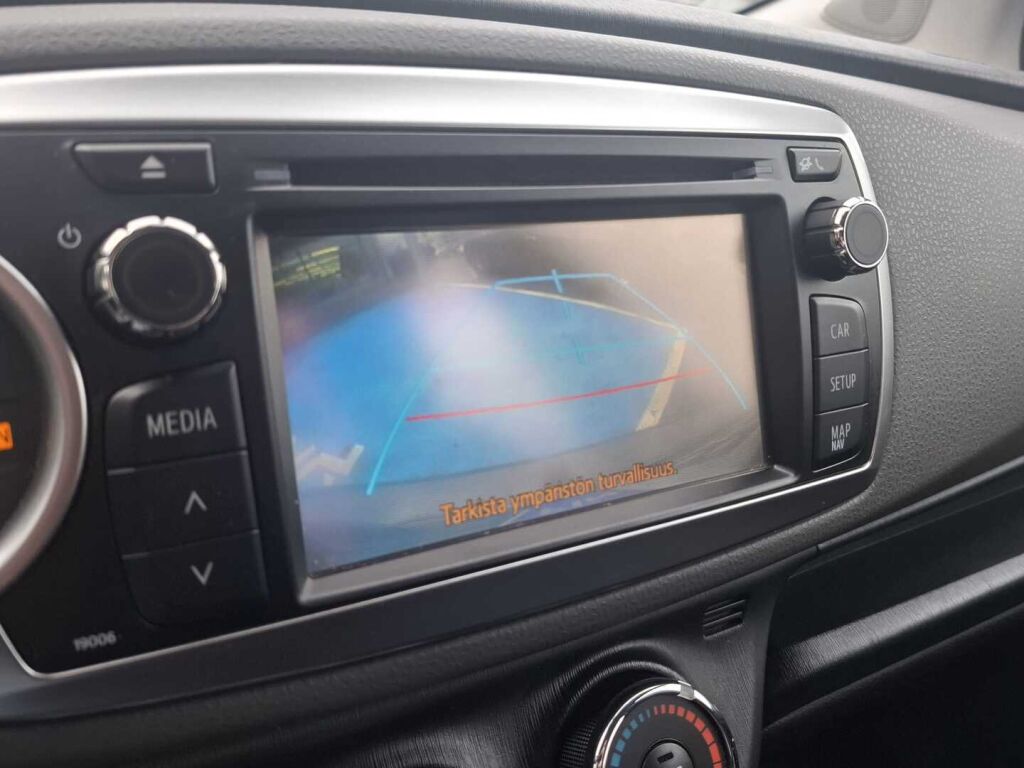 Toyota Yaris 2012 Harmaa