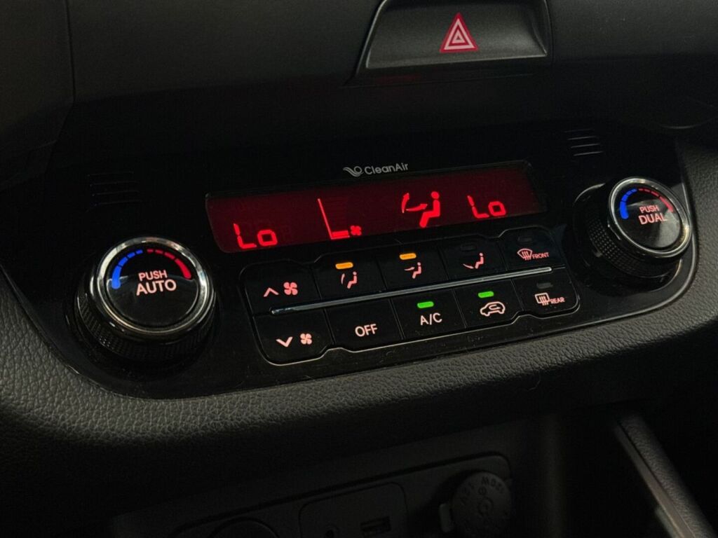 Kia Sportage 2012 Oranssi