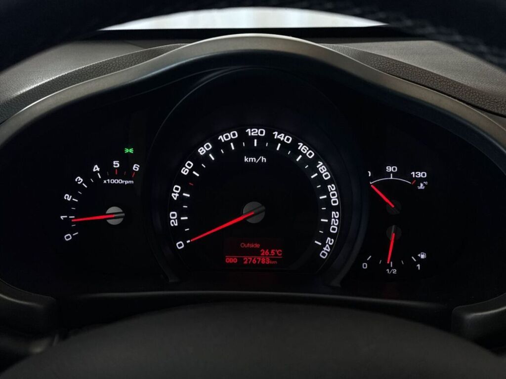 Kia Sportage 2012 Oranssi