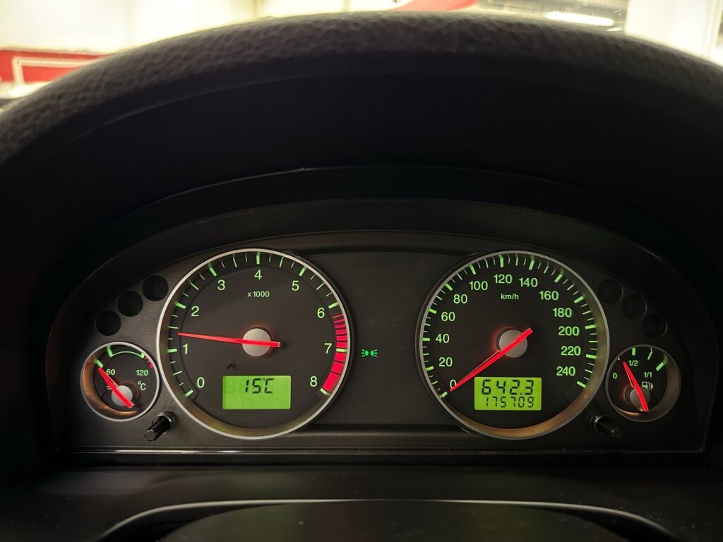 Ford Mondeo 2006 Harmaa