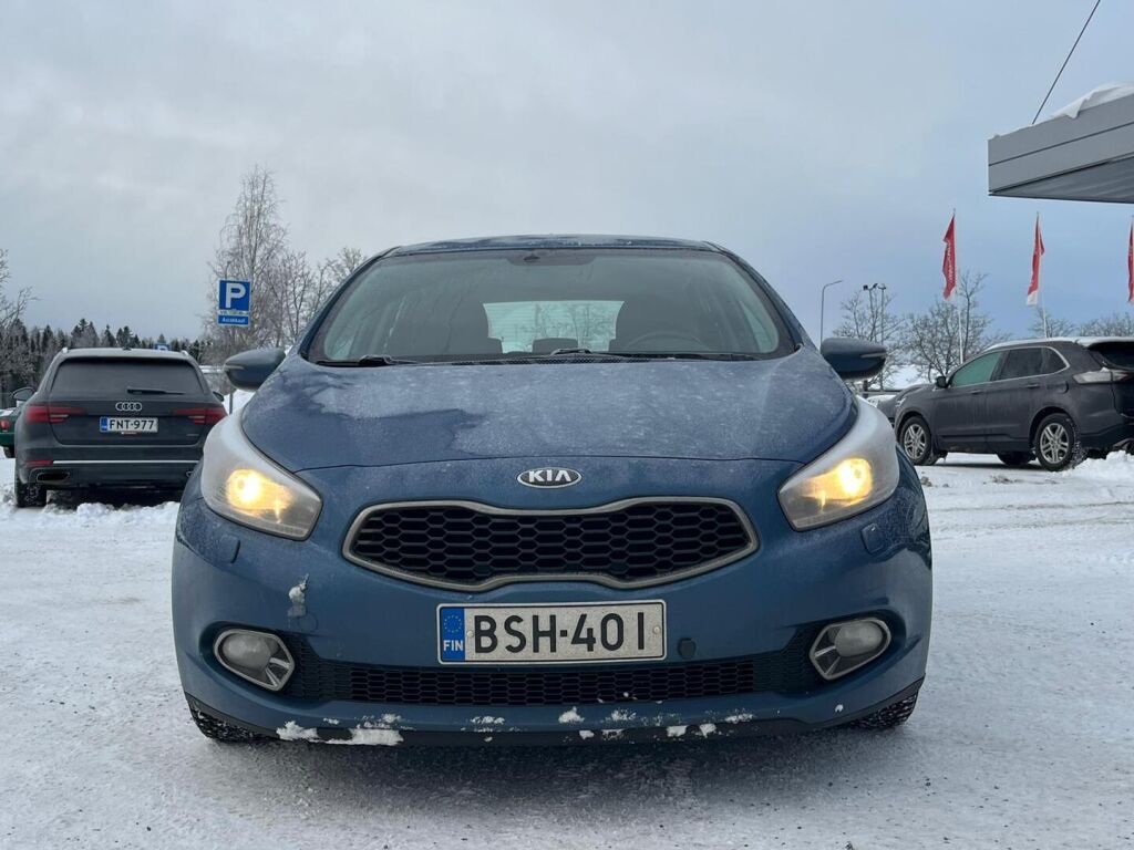 Kia Ceed 2012 Sininen