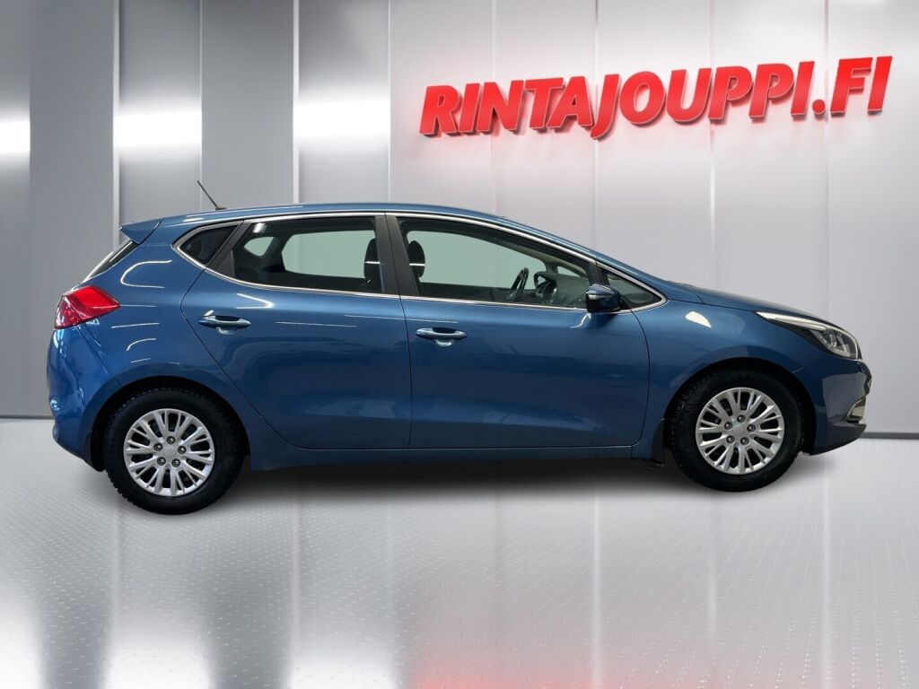 Kia Ceed 2012 Sininen