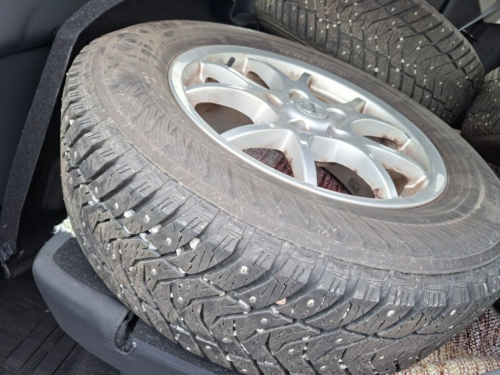 Nissan Qashqai 2012 Harmaa