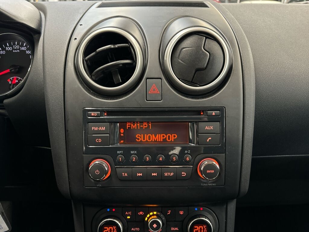 Nissan Qashqai 2013 Punainen