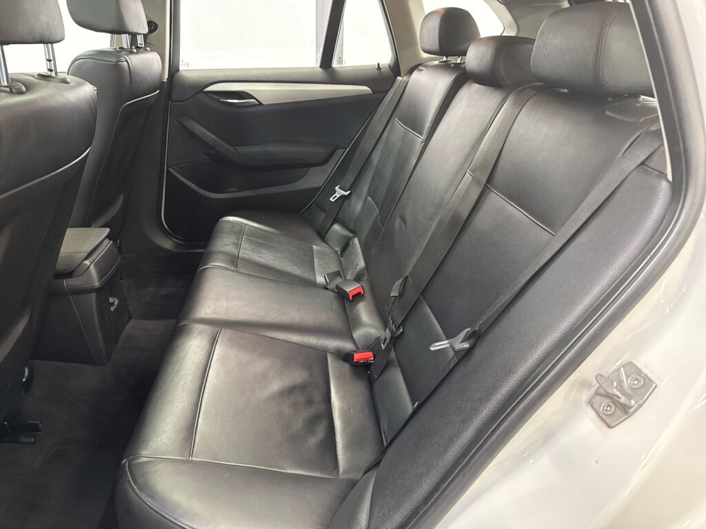 BMW X1 2012 Valkoinen