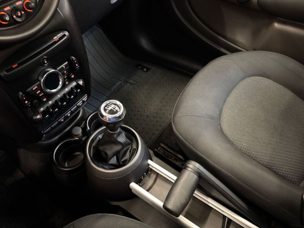 Mini Cooper 2012 Hopea