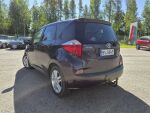 Toyota Verso-S 2012 Violetti