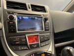 Toyota Verso-S 2012 Violetti