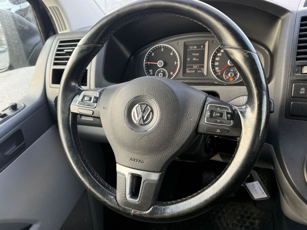 Volkswagen Transporter 2015 Violetti