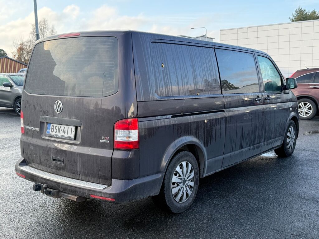 Volkswagen Transporter 2015 Violetti