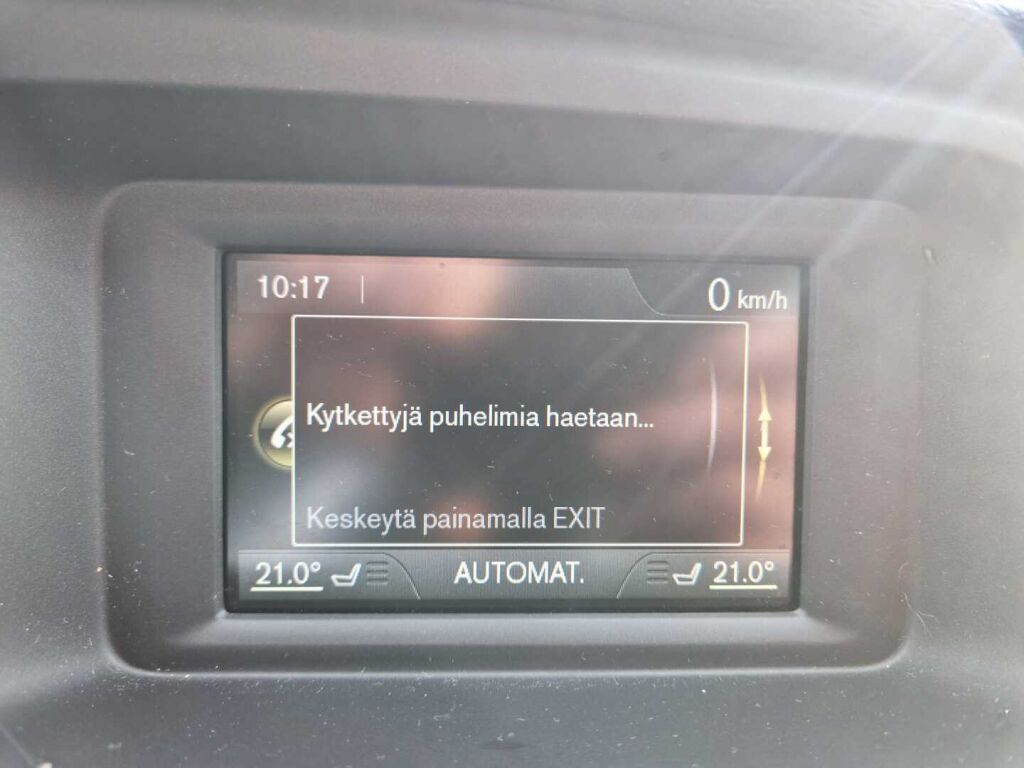 Volvo V40 2015 Musta