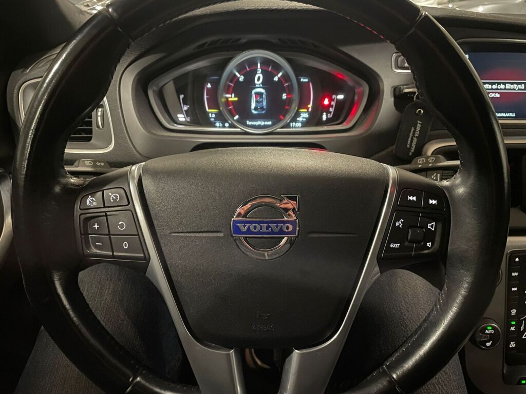 Volvo V40 2015 Valkoinen
