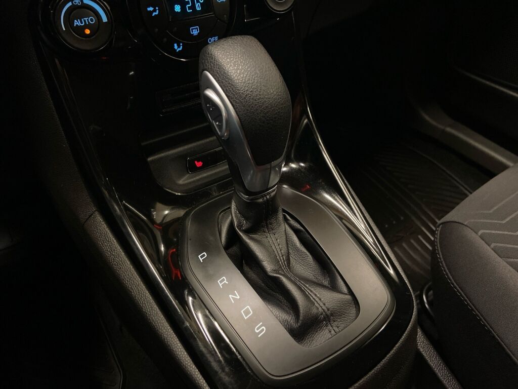 Ford Fiesta 2015 Harmaa