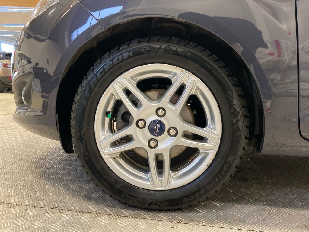 Ford Fiesta 2015 Harmaa