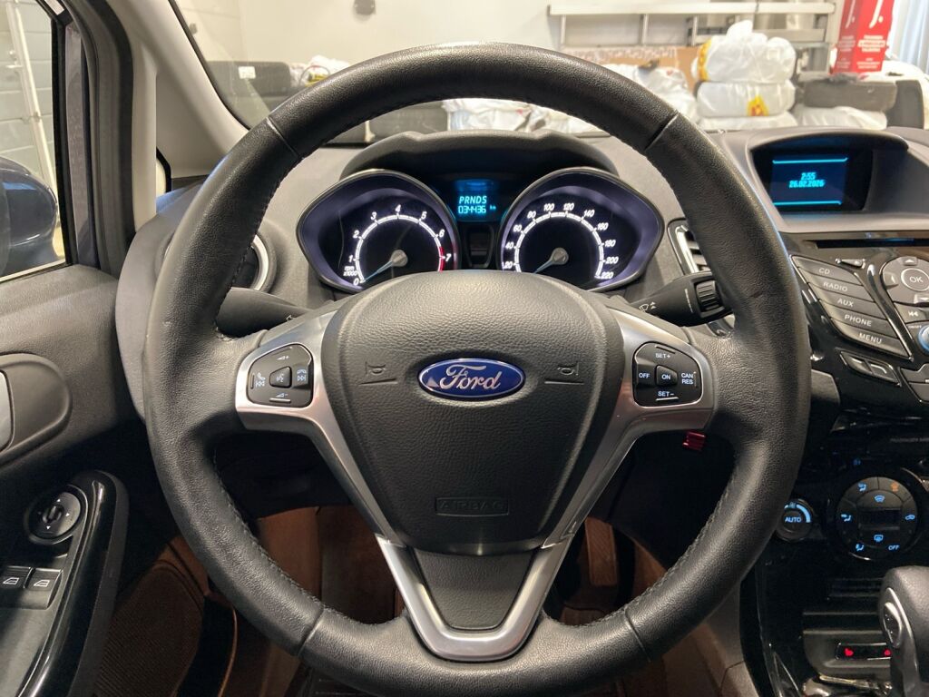 Ford Fiesta 2015 Harmaa