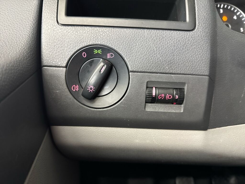 Volkswagen Transporter 2015 Valkoinen