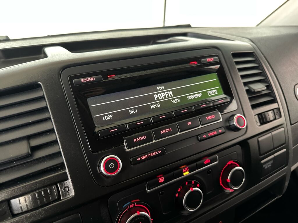 Volkswagen Transporter 2015 Valkoinen