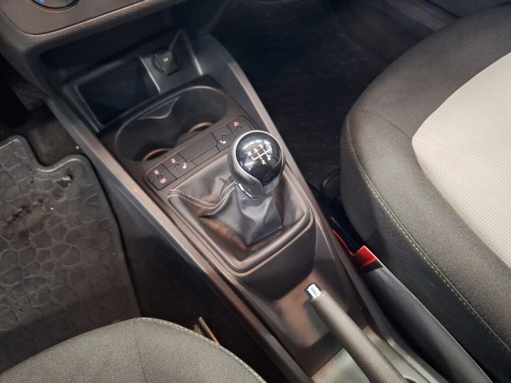 Seat Ibiza ST 2015 Valkoinen