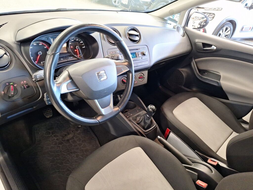 Seat Ibiza ST 2015 Valkoinen