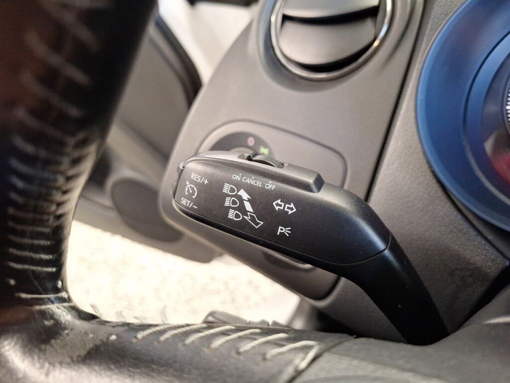 Seat Ibiza ST 2015 Valkoinen