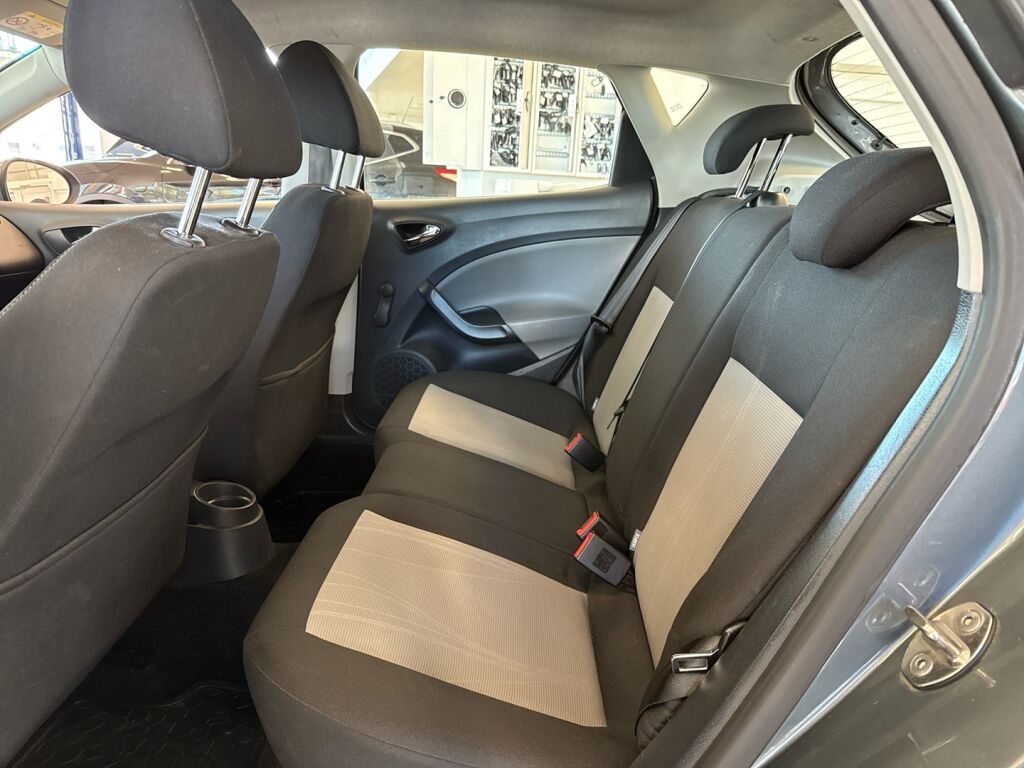 Seat Ibiza 2015 Harmaa