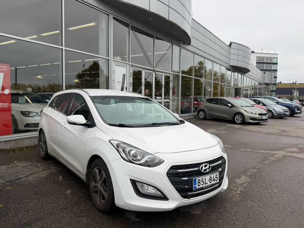 Hyundai i30 Wagon 2015 Valkoinen